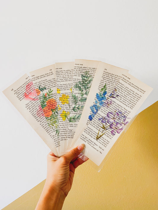 Floral Printed Vintage Bookmark